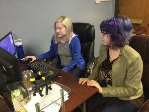 Editor Monitors Online Reviews Editor Monitors Online Reviews