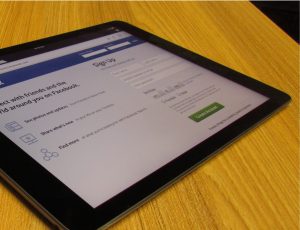 Facebook on IPad Facebook on IPad
